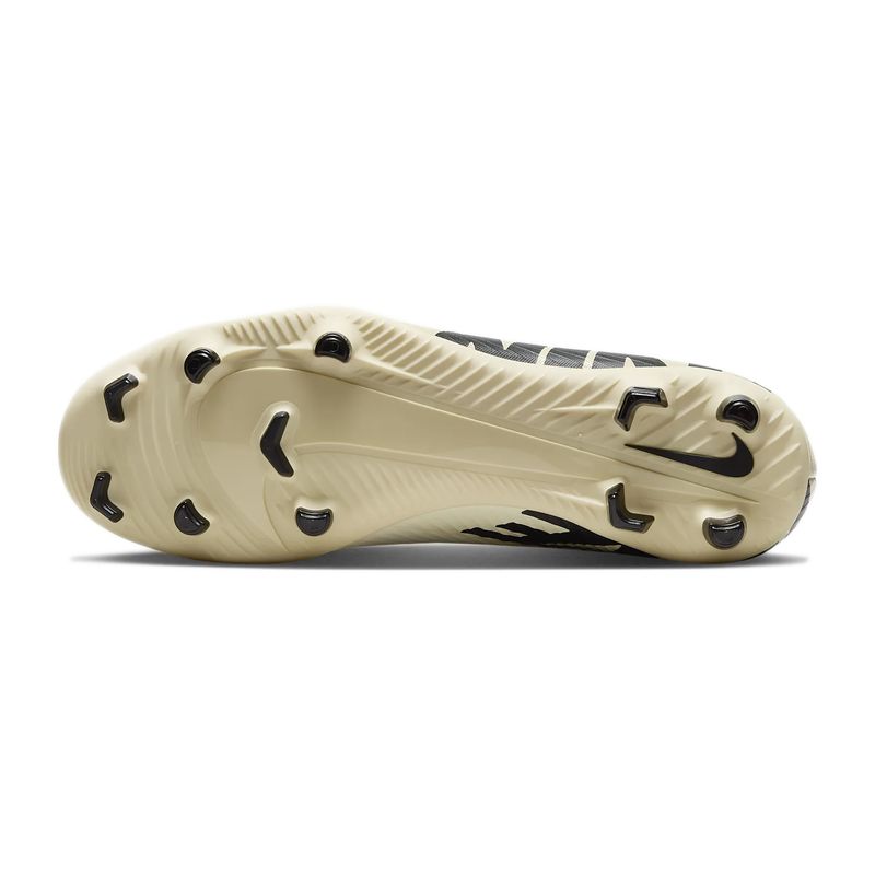 Guayo-Hombre-Nike-Vapor-15-Club-Fg-Mg-People-Plays-