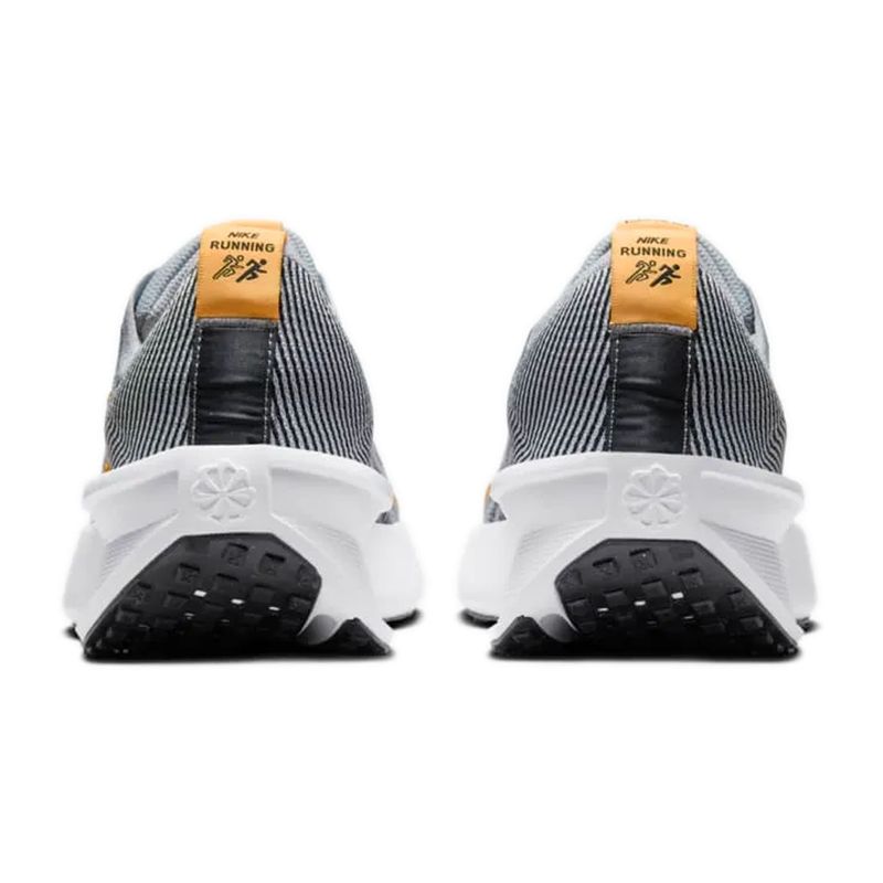 Zapato-Hombre-Nike-Nike-Interact-Run-People-Plays-