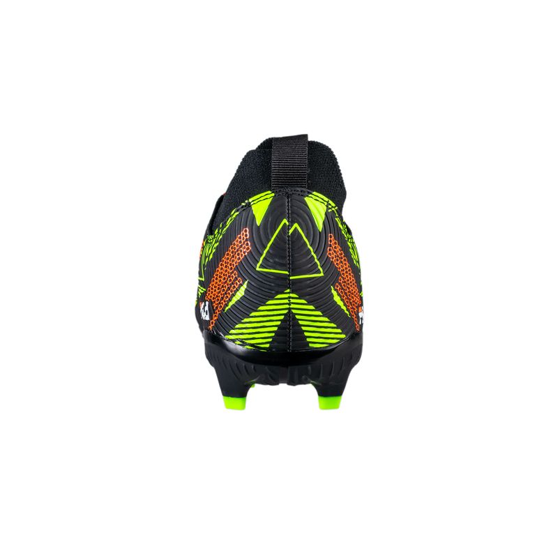 Guayo-Hombre-Fila-Trider-Fg-People-Plays-