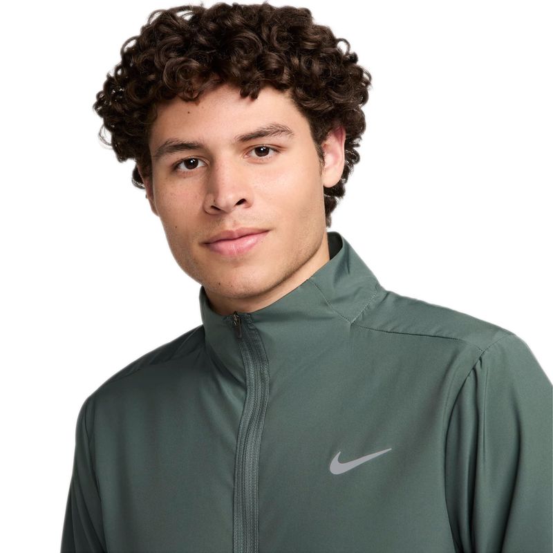 Chaqueta-Hombre-Nike-M-Nk-Df-Form-Jkt-People-Plays-