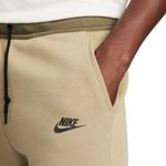 Pantalon-Hombre-Nike-M-Nk-Tch-Flc-Jggr-People-Plays-
