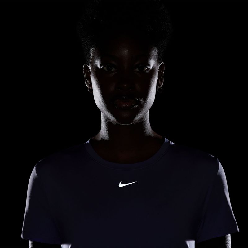 Camiseta-Tee-Mujer-Nike-W-Nk-One-Classic-Df-Ss-Top-People-Plays-